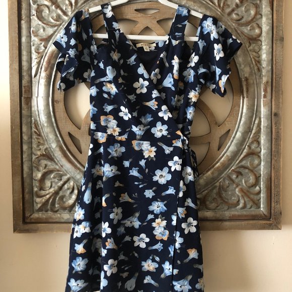 Miami Cold Shoulder Floral Wrap Dress - Picture 1 of 1